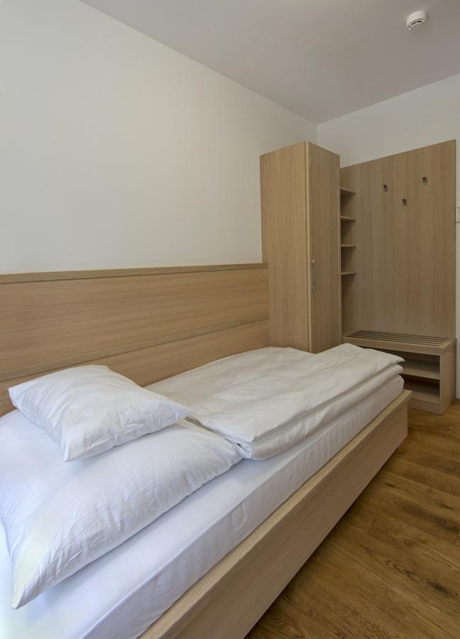 Hotel A Restaurace U Stavare Vsetin Ngoại thất bức ảnh
